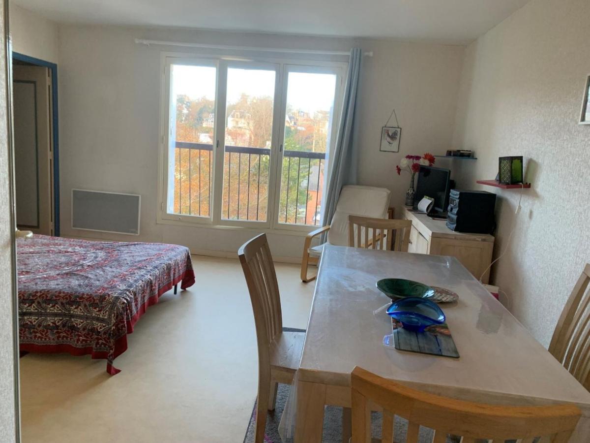 Appartement 2 Pieces Centre De Villers-Sur-Mer Avec Parking - Fr-1-712-40 Buitenkant foto